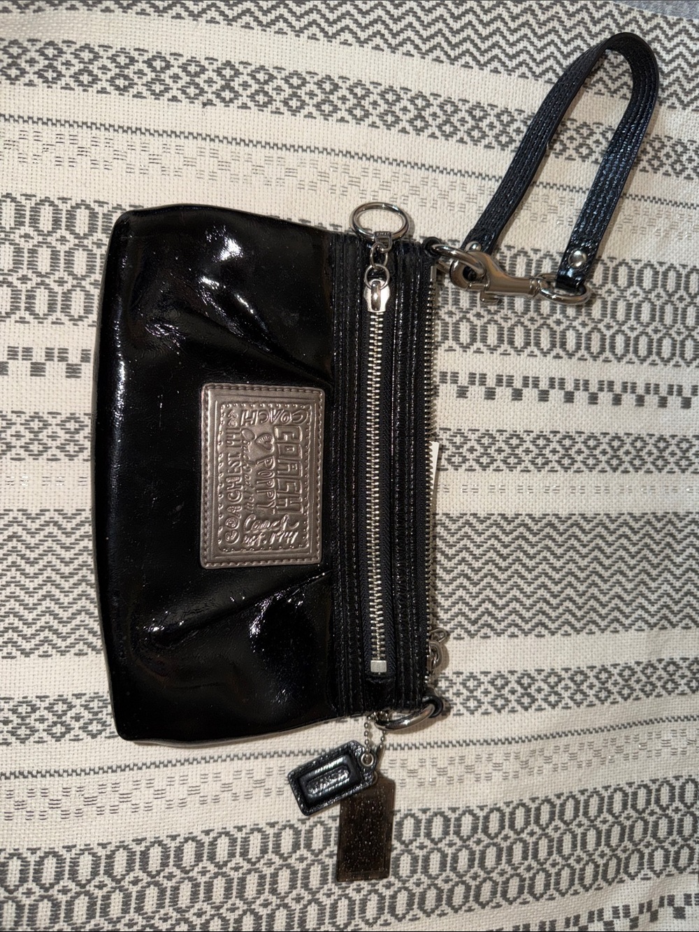 Coach poppy black patent leather wallet - Picture 2 of 6